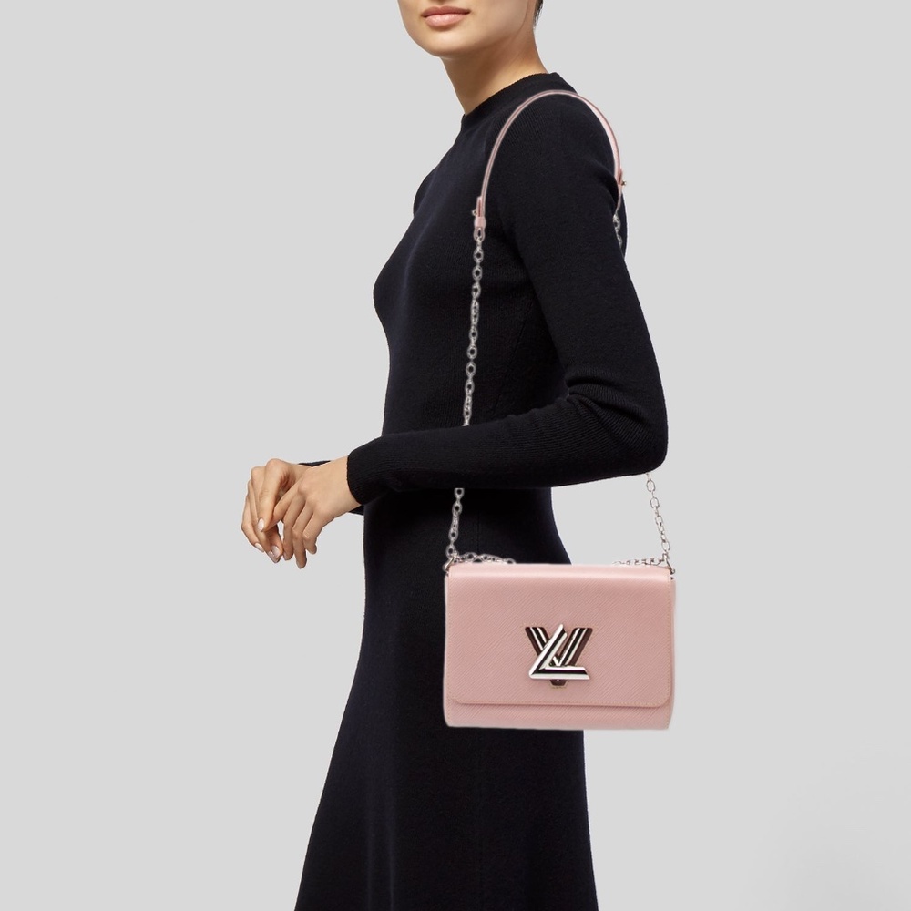 Louis Vuitton MM Epi Twist Shoulder Bag in Pink Ballerina